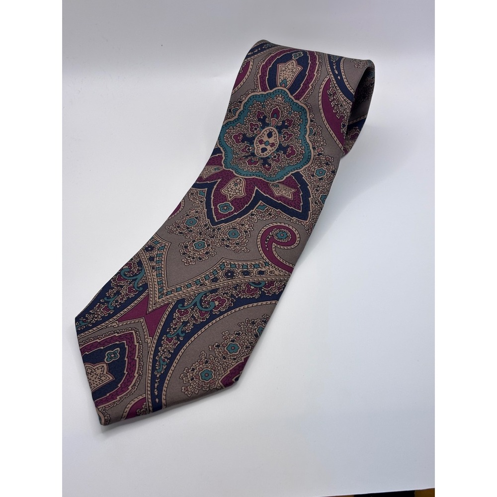 Tom James Silk Tie Mens OS Taupe Plum Paisley Medallion Handmade Necktie Wide
